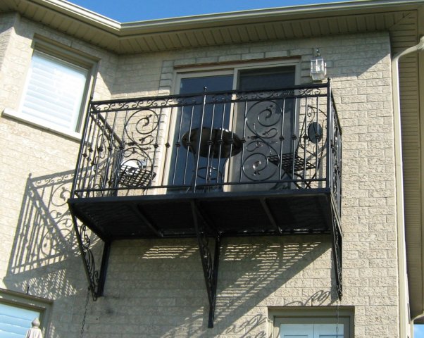 iron-art-balconies-07.jpg