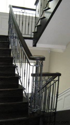 iron-art-stairs-24.jpg