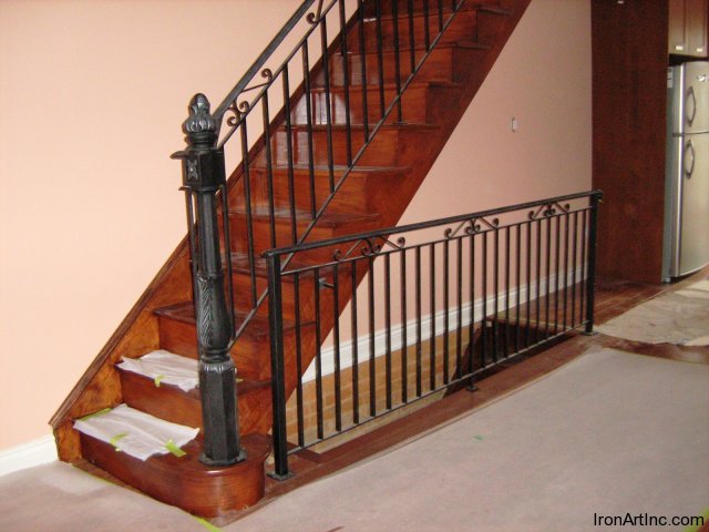 iron-art-stairs-15.jpg